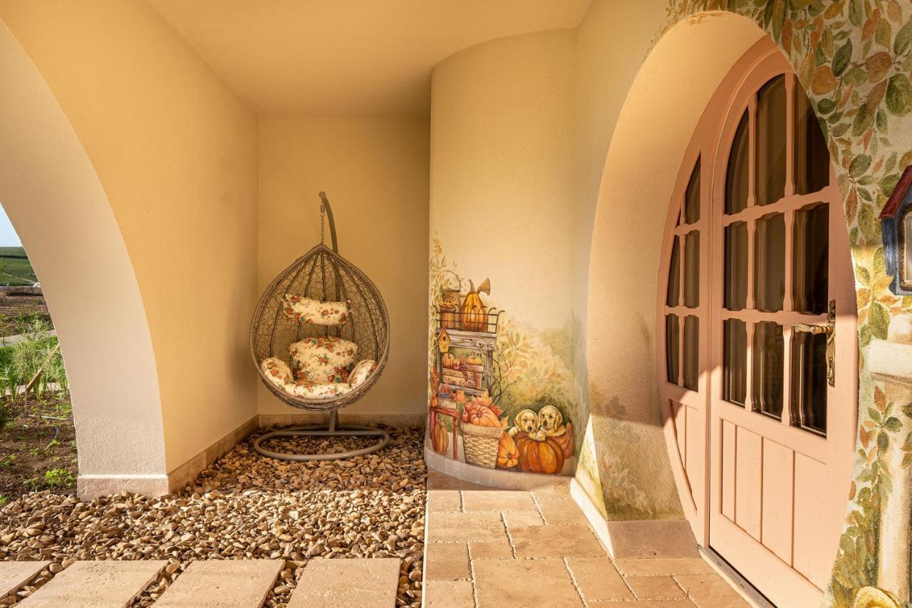 Casa Timis - Wellness & Spa Resort Chitorani Luaran gambar 3D rendering of a garden room